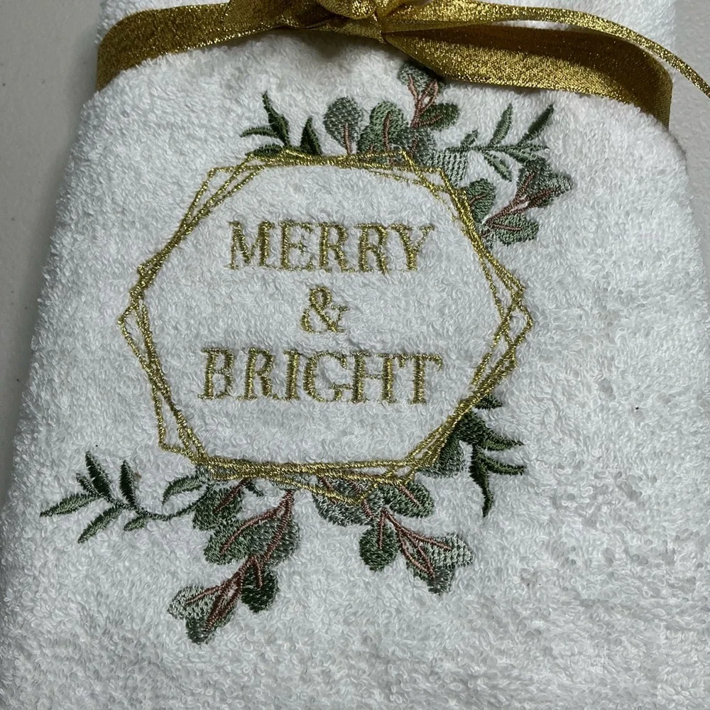 Kitchen Hand Towels Christmas MERRY & BRIGHT Dish Towels Bar Towels 18” X 25”